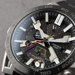Casio Edifice Bluetooth EQB-2000DC-1AER Watch -Outlet Glis Chrono Store casio edifice bluetooth eqb 2000dc 1aer 14104452