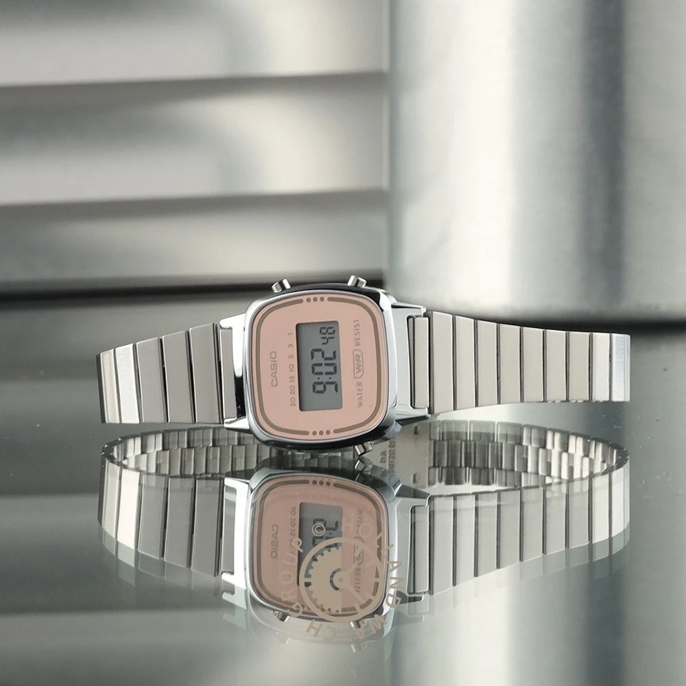 Casio Vintage LA670WES-4AEF Vintage Space Colors Watch 4 Casio Vintage LA670WES-4AEF Vintage Space Colors Watch - Image 2