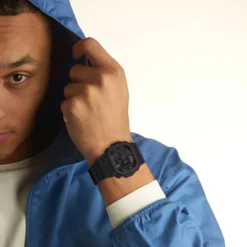 G-Shock Classic Style GW-M5610U-1BER Solar Waveceptor Watch -Outlet Glis Chrono Store g shock solar waveceptor gw m5610u 1ber 13354860