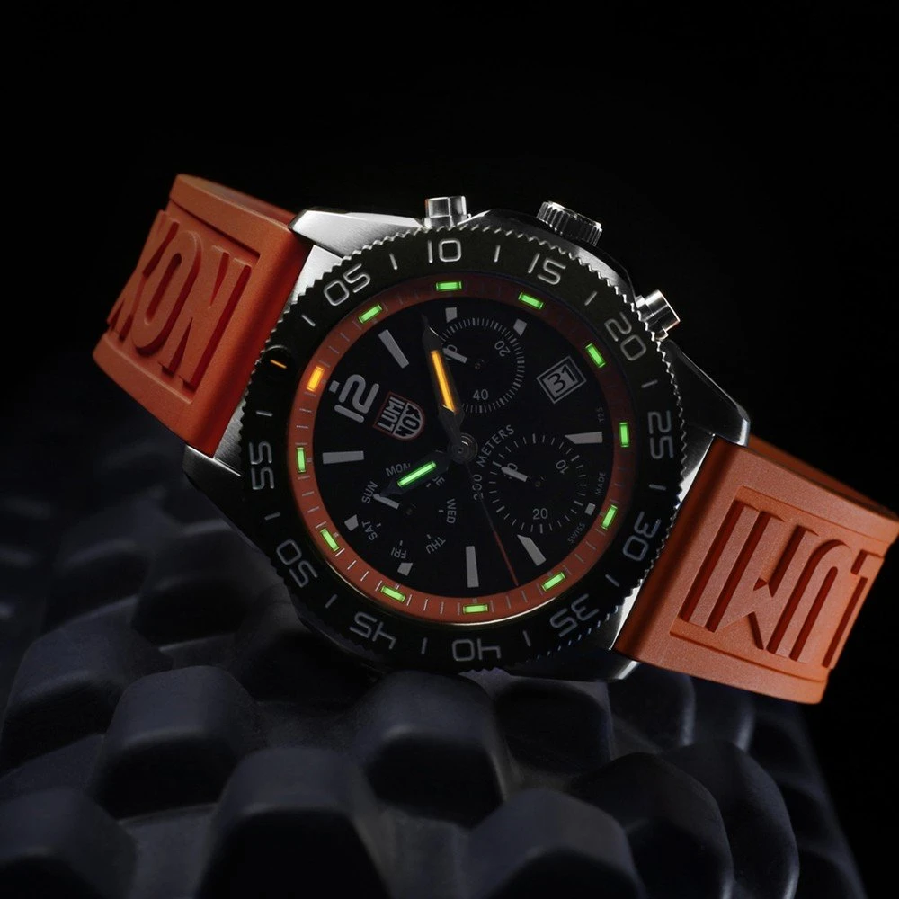 Luminox Sea XS.3149 Pacific Diver Watch 12 Luminox Sea XS.3149 Pacific Diver Watch - Image 10