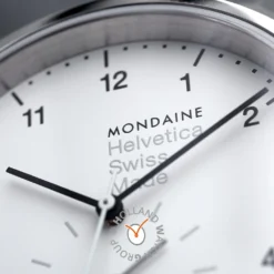 Mondaine Helvetica MH1.R2010.LG Helvetica Regular Watch 13 Mondaine Helvetica MH1.R2010.LG Helvetica Regular Watch -Outlet Glis Chrono Store mondaine helvetica regular mh1 r2010 lg 12247563
