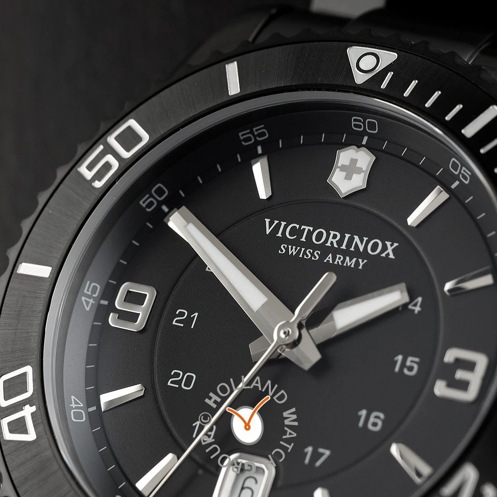 Victorinox Swiss Army Maverick 241798 Maverick Black Edition Watch 5 Victorinox Swiss Army Maverick 241798 Maverick Black Edition Watch - Image 3